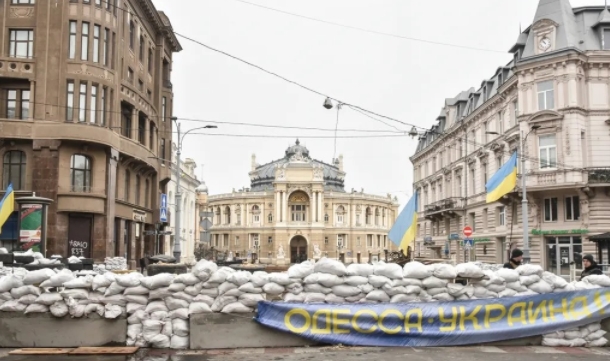 Би-Би-Си: Силни експлозии во Одеса