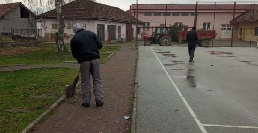 Пролетно чистење во Пиперево