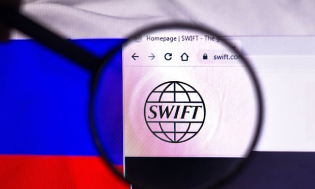Седум руски банки исклучени од СВИФТ