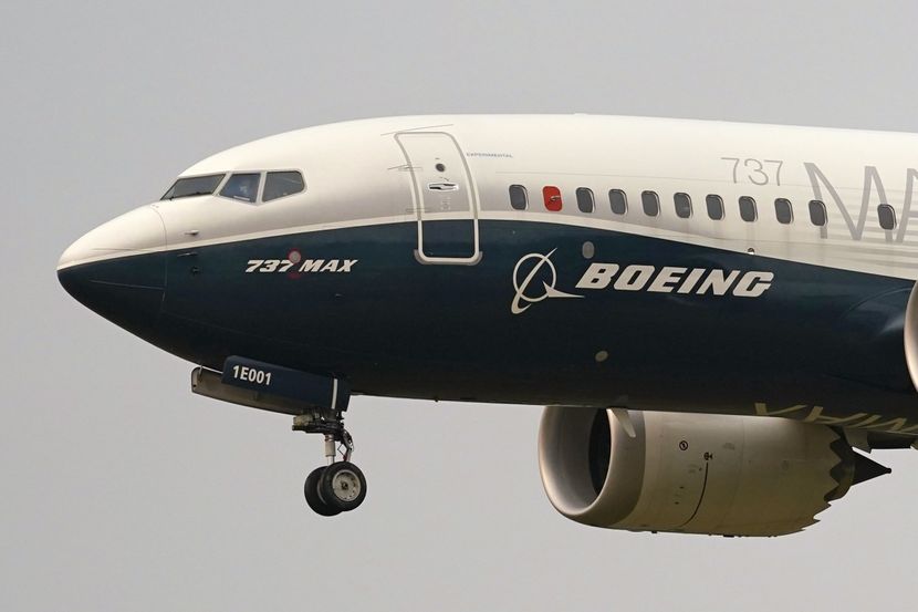 Авион со 133 луѓе се урна во Кина, бројот на жртви се уште не е познат