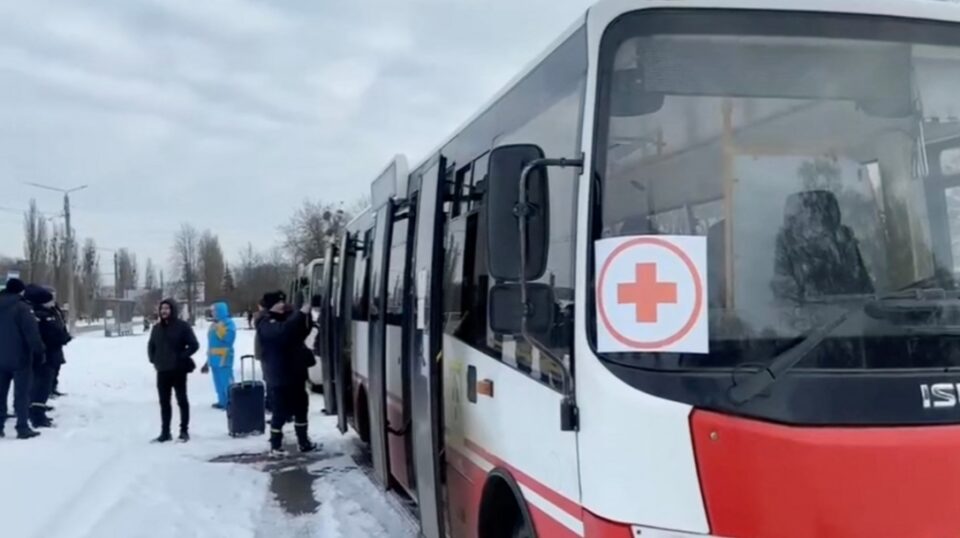 Од Суми евакуирани речиси 3.500 луѓе, 27 цивили загинале во Харков