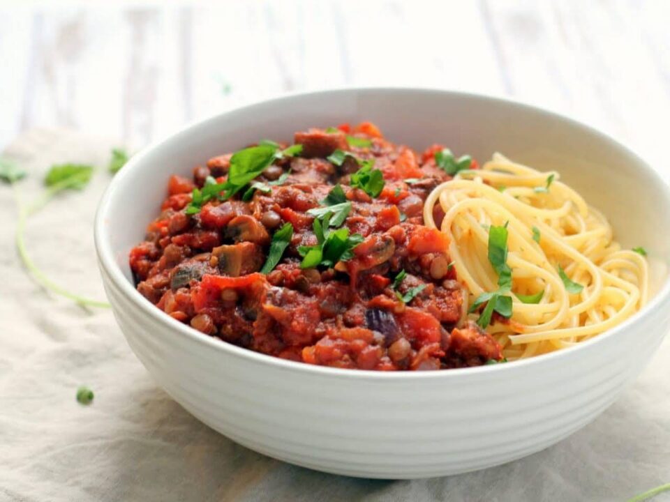 Ручек готов за само 20 МИНУТИ: После овој рецепт ќе заборавите на обичните болоњезе шпагети