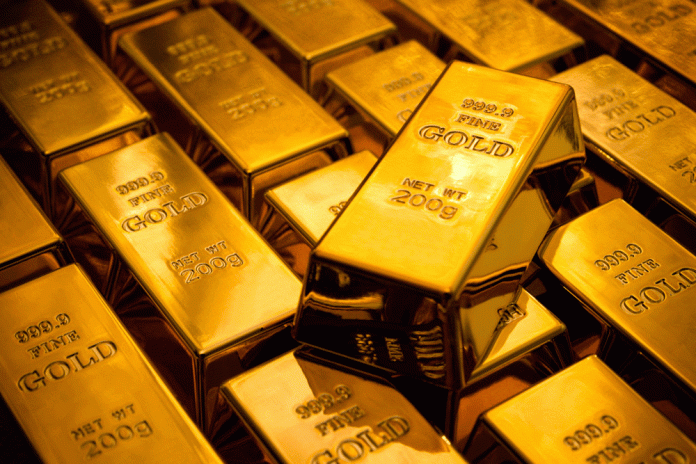 Златото поскапува и може да достигне над 2.000 долари