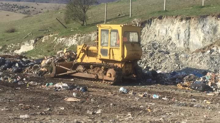 Петков: Се чисти депонијата во село Лески