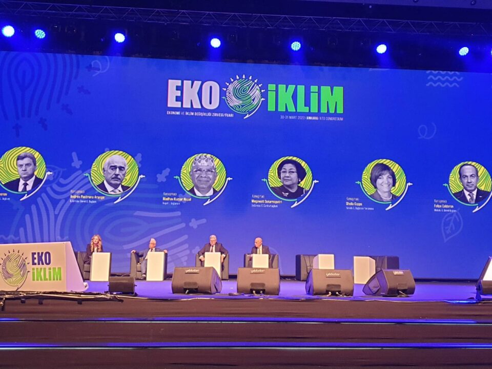Учество на поранешниот претседател Иванов на Еко-климатски самит во Анкара