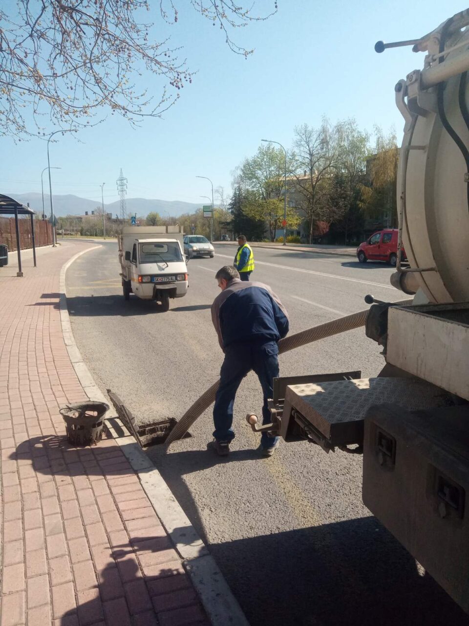 Пролетна акција на ЈП Водовод и канализација-Скопје во општина Гази Баба