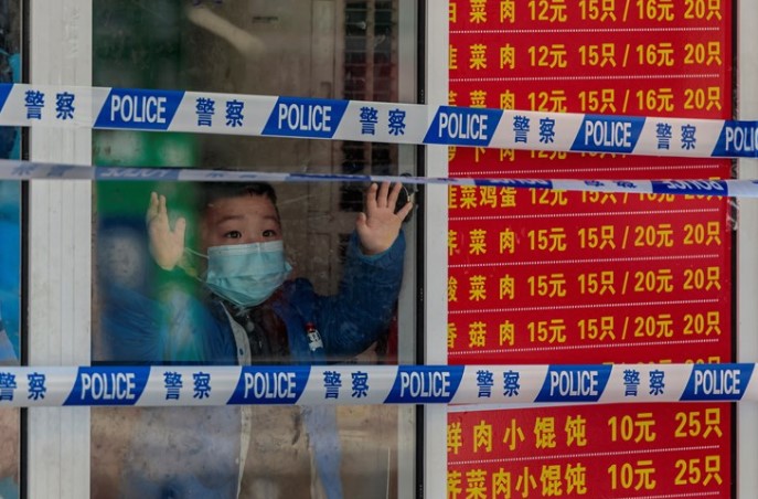 Исклучително зголемен бројот на смртни случаи од Ковид во Шангај, кој еден месец е во „локдаун“
