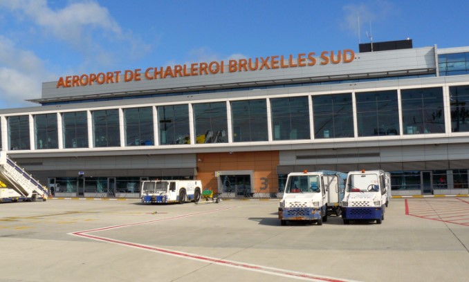 Белгиските аеродроми казнети поради мерење температура на патниците