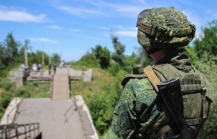 Офанзивата на Русија во Донбас веќе започна, изјави висок украински функционер