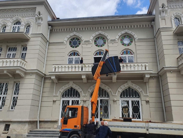 Се опремува концертната сала во битолскиот Офицерски дом