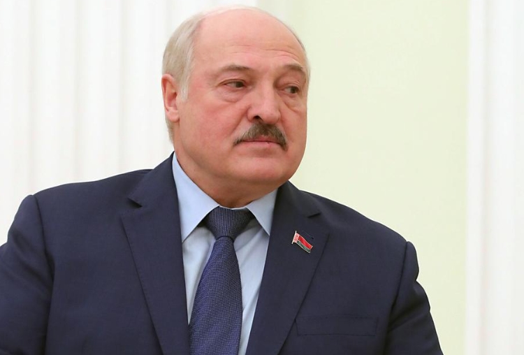 Лукашенко: Западот со санкции нема да ги фрли на колена Минск и Москва