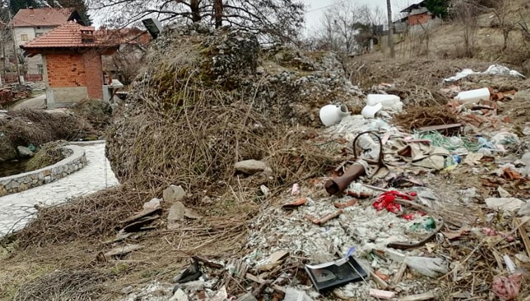 Кочовски: Се исчисти дивата депонија во Костојчини