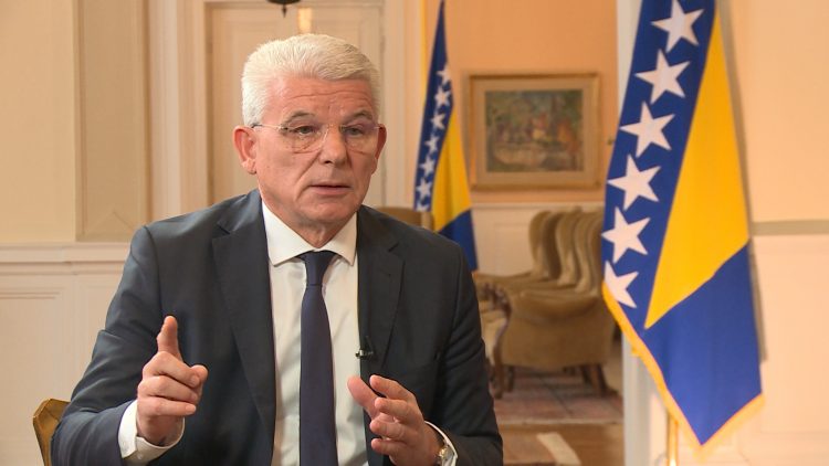 БиХ ја повикува Хрватска да не и се меша во внатрешните работи
