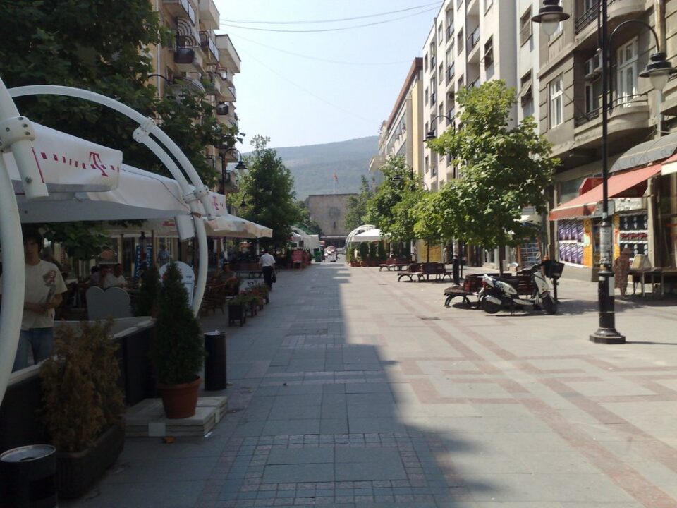 Уапсен малолетник: Крадел во објект на ул.„Македонија“ – еве што следи за него