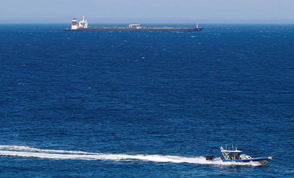 Грчката Влада прави напори за итно ослободување на окупираните танкери во Персискиот залив