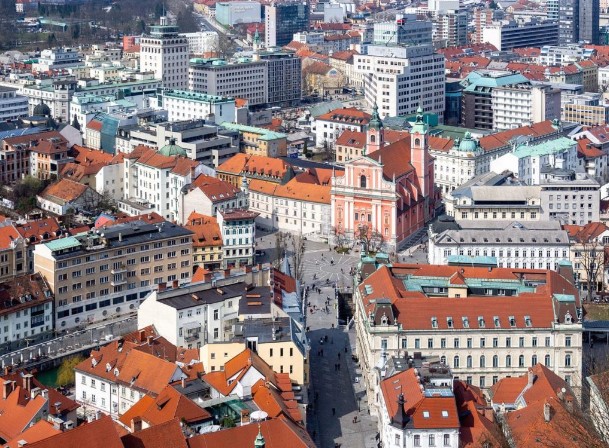 Во Словенија пад на индексот на доверба на потрошувачите