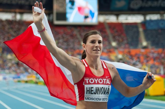 Светската шампионка Хејнова заминува во пензија