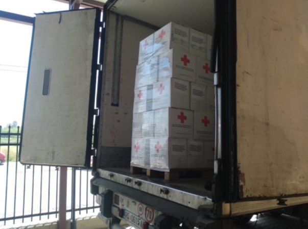 Црвениот крст прати камион со храна и хигиенски производи за граѓаните на Украина