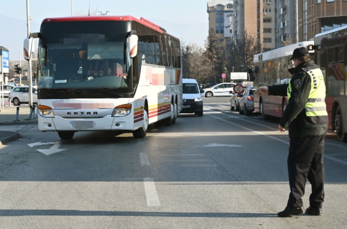 Објавен повик за одобрување возни редови за автобуски линии