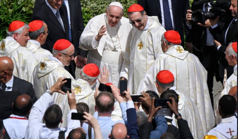Папата Франциск назначи десет нови светци