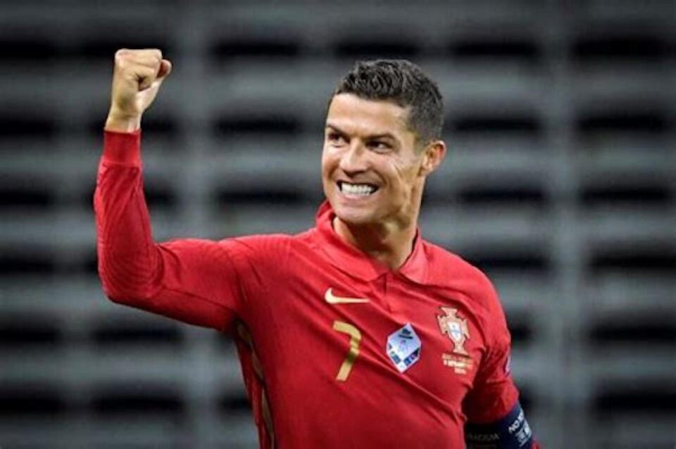 Роналдо се враќа „дома“ – си купи нова куќа од 21 милион евра на 50 километри од Лисабон
