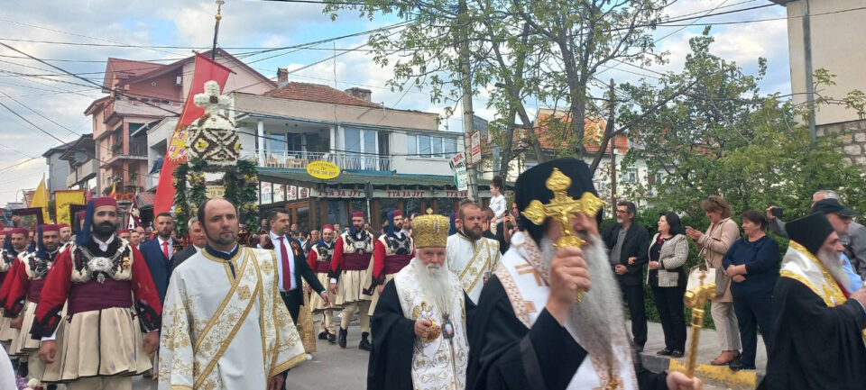 Во Струга се одржа Литијата со моштите на Свети Георгиј Победоносец