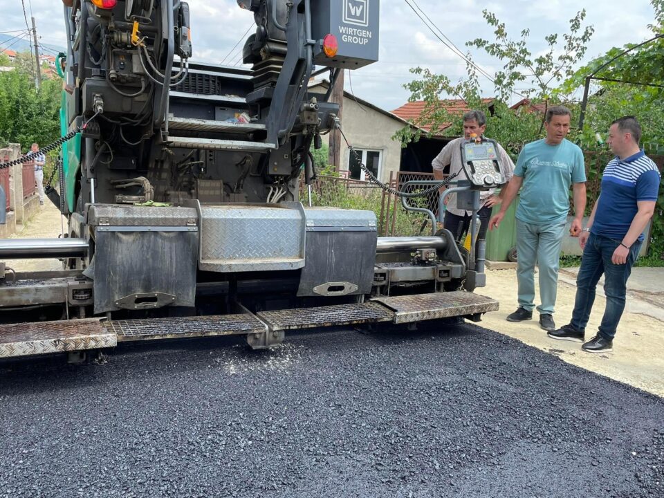 Стефковски: Продолжуваме со големата акција за асфалтирање на локални улици на територија на општина Гази Баба