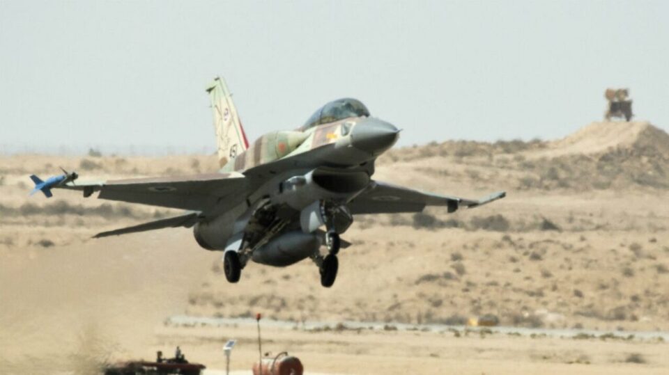 Израелски борбени авиони симулираа напад на ирански нуклеарни постројки