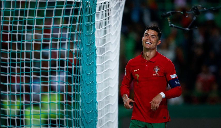 Роналдо нема намера да ја заврши кариерата во португалската репрезентација и сака да игра на СП 2026