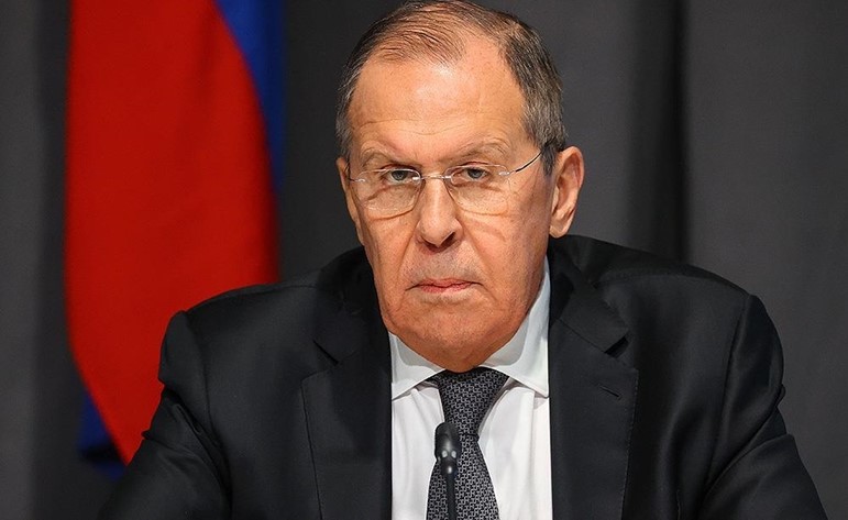 Москва негира дека добила барање за разговор Блинкен-Лавров