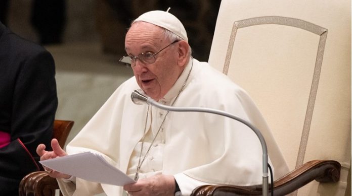 Кремљ ништо не знае за некаква мировна мисија на папата Франциск за Украина
