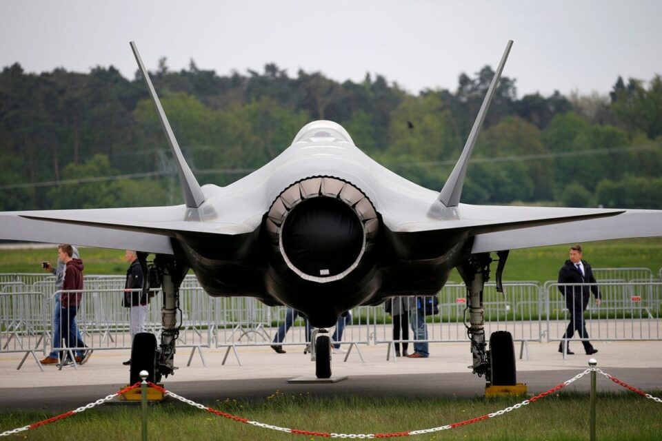 САД ќе купи 375 најсовремени борбени авиони Ф-35