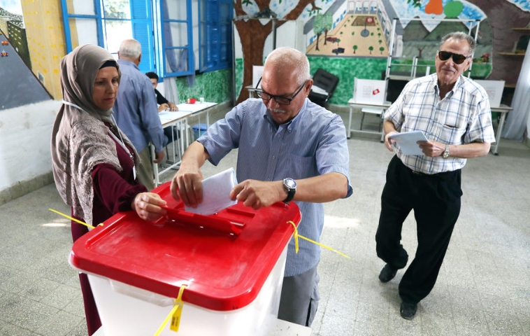 Тунижаните гласаат на референдум за проширување на претседателските овластувања