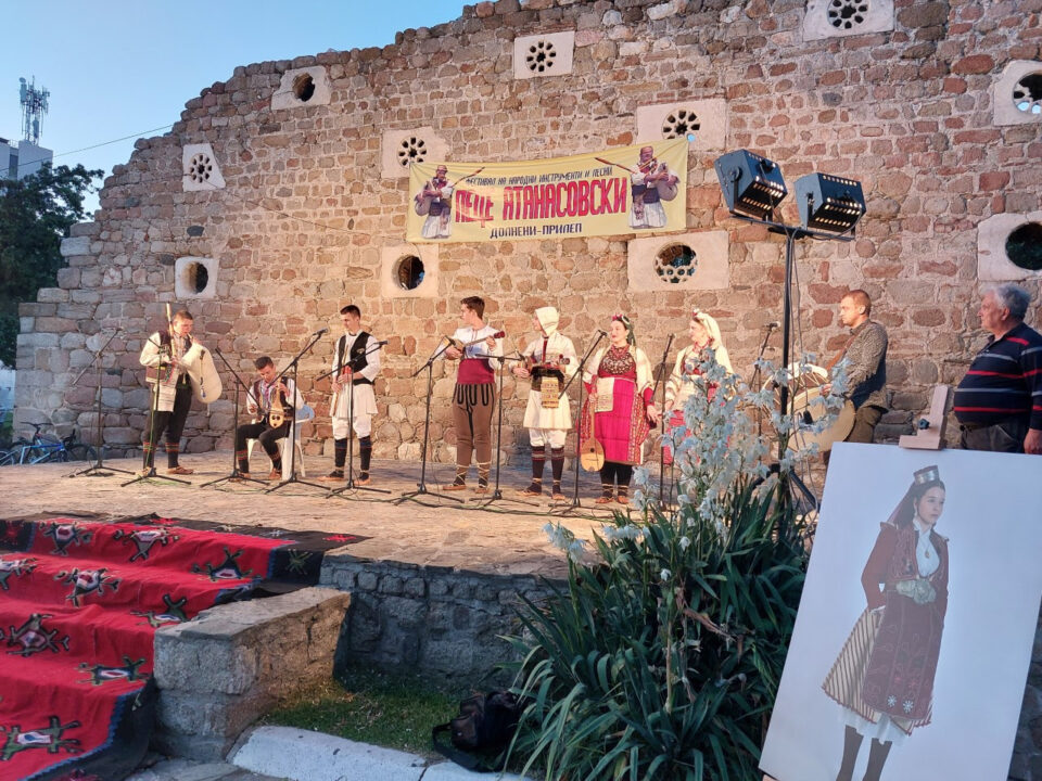 Во Прилеп и Долнени се одржува фестивалот на народни инструменти и песни „Пеце Атанасовски“