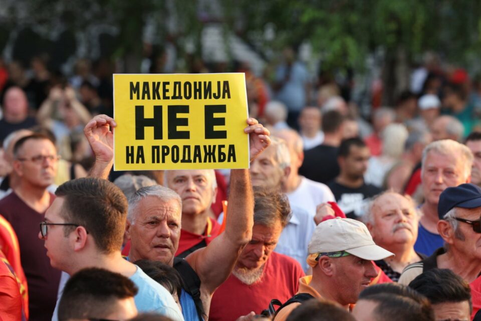 Утре прв состанок на работните групи: ВМРО-ДПМНЕ ќе даде предлози во насока на заштита на идентитетот и јазикот 