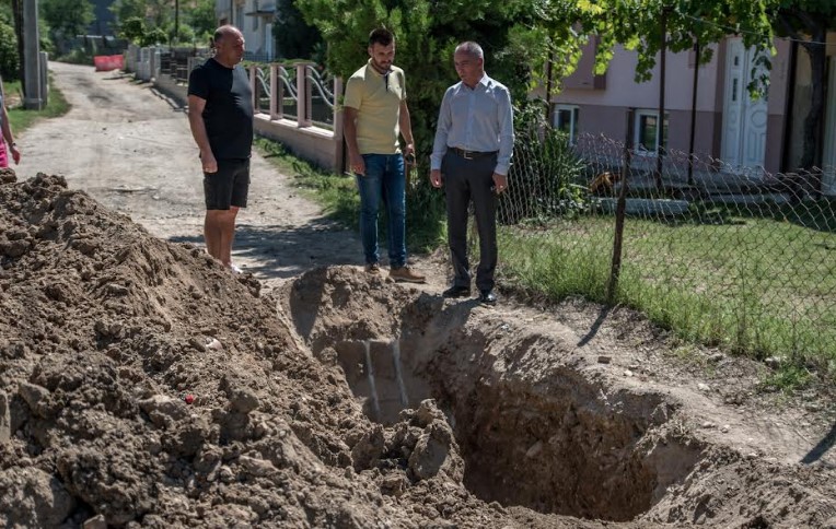 Реконструкција на мешовита канализација, „Стара чешма“ во Битола за првпат ќе добие асфалт