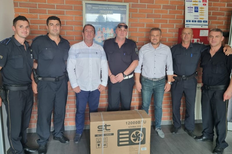 МПС донираше КЛИМА УРЕД за поуспешна работа на полицијата во Јегуновце
