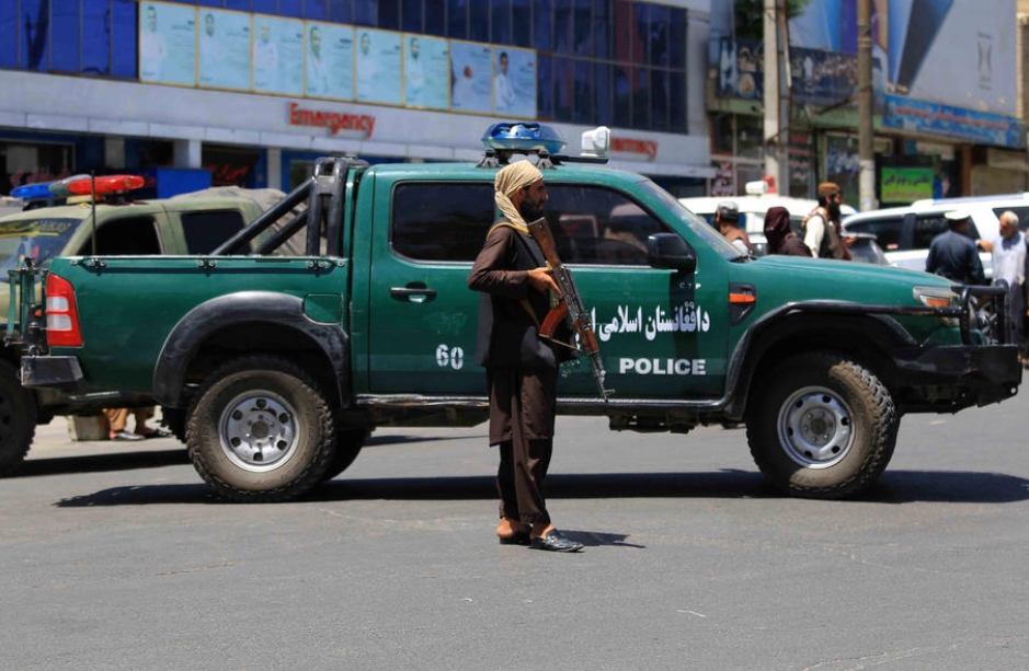 Во напад врз џамија во Кабул загинаа најмалку 10 лица