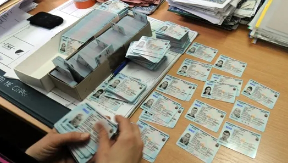 ОД 1 ЈАНУАРИ: До државјанство, пасош и лична карта по електронски пат