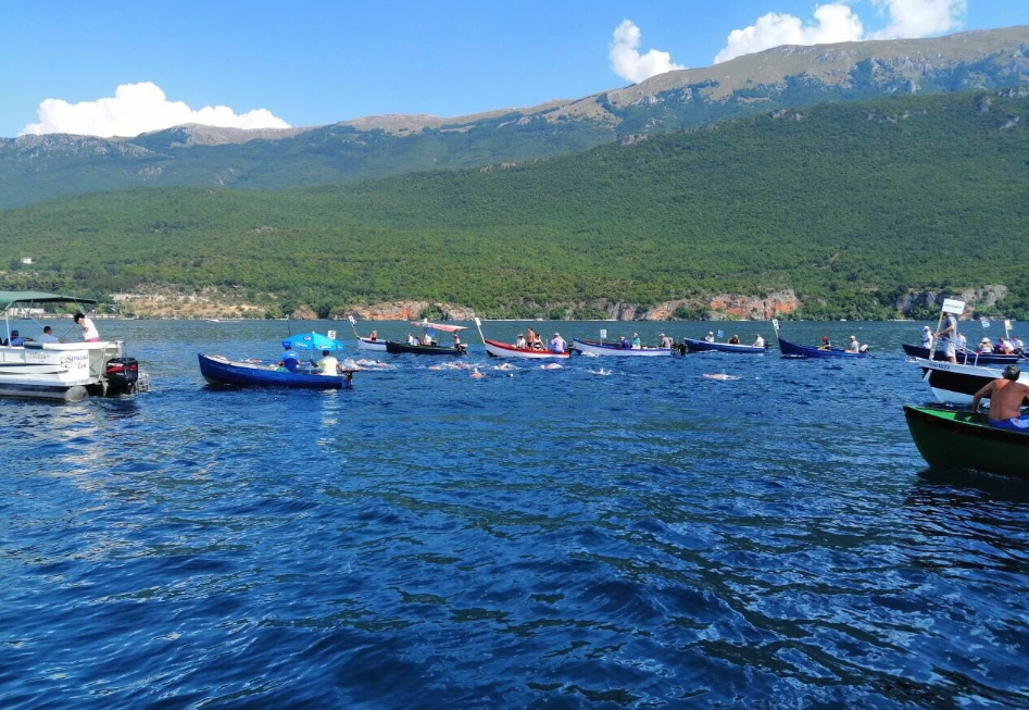 Триесеттина пливачи на годинашниот Охридски пливачки маратон