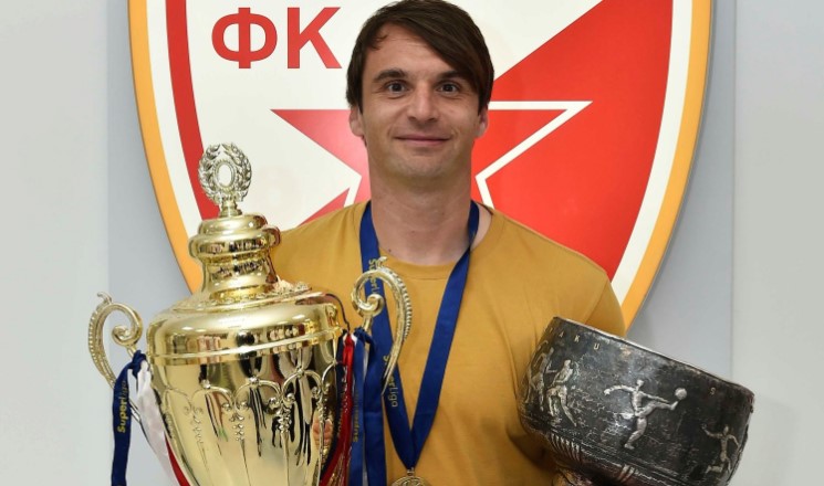 По оставката на Станковиќ, Црвена ѕвезда доби нов тренер