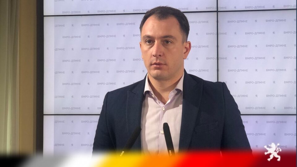 Андоновски: Бујар Османи не ги штити македонските национални интереси, тој ги штити само своите маркетиншки интереси