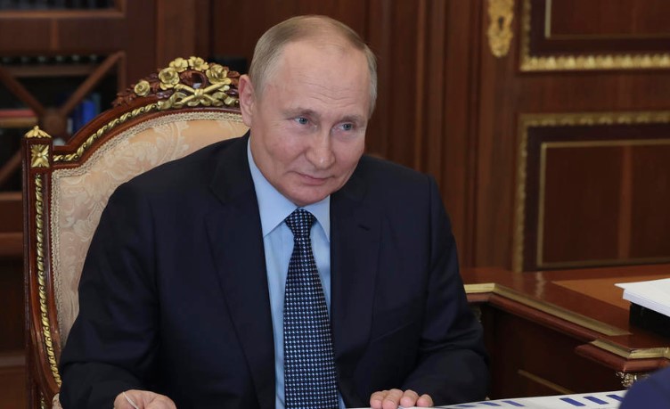 Путин го посети регионот Херсон во Украина
