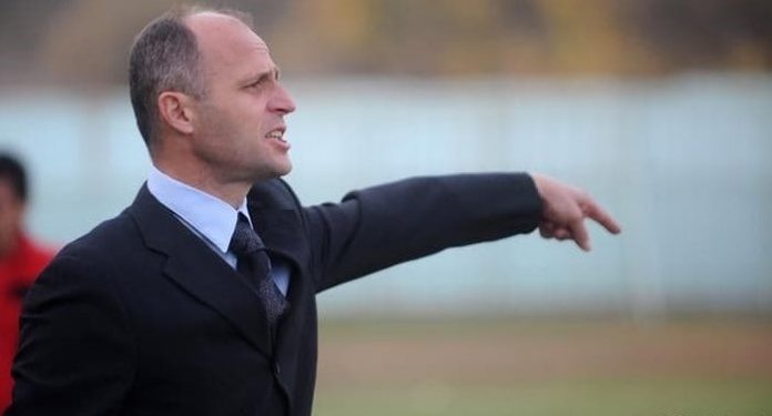 Шкендија ја прекина соработката со тренерот Артим Шаќири