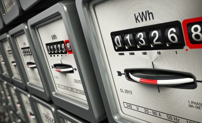 Во првите шест месеци од годинава просечната цена на струјата за домаќинствата 6,737 денари за киловат час