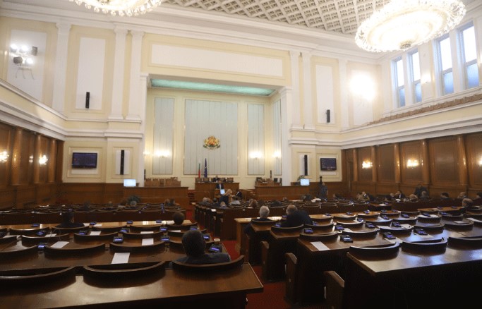 Во Бугарија нов обид на народните избраници да изберат претседател на Парламентот