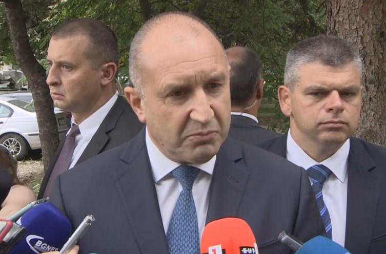 Радев: Бугарија не поставува нови услови за С. Македонија, туку инсистира да се исполнат обврските