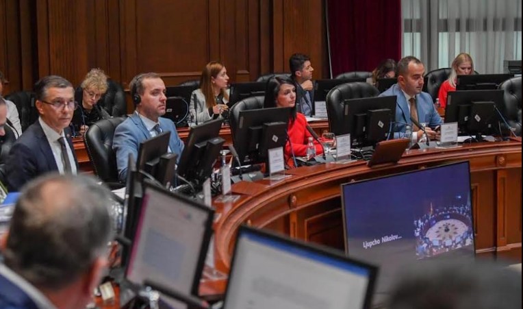 Ковачевски на чело, а Шаќири, Груби, Битиќи и Бесими во составот: Владата ќе формира Совет за унапредување на образованието и науката