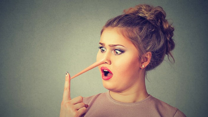 ЖЕНИТЕ КОНЕЧНО ПРИЗНАА: Ова се четирите најголеми лаги кои редовно им ги кажуваат на мажите