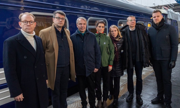 Шефовите на дипломатиите на седум балтички и нордиски земји во посета на Киев